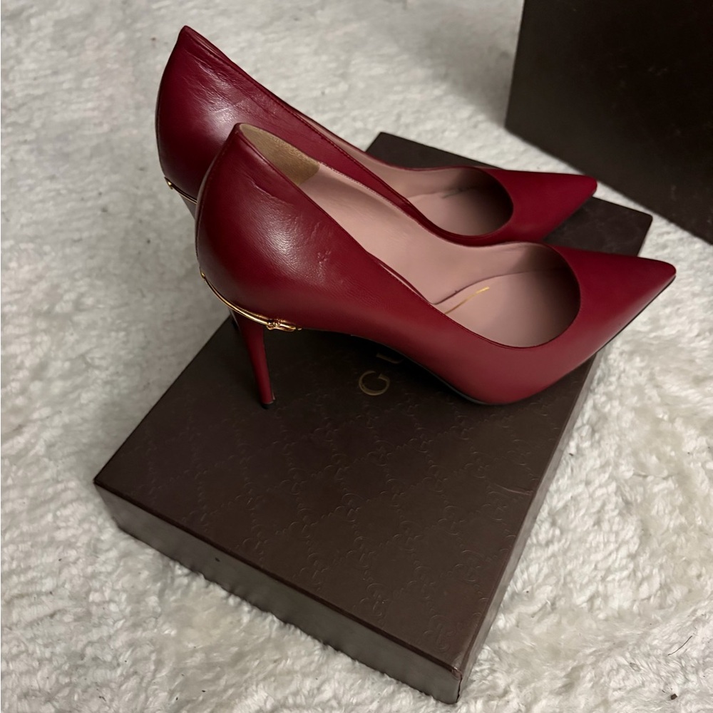 Gucci Women's Burgundy Leather Heels - Picture 3 of 7